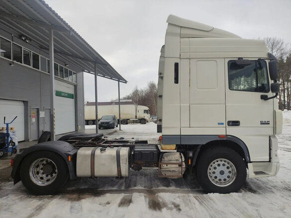 2013 DAF XF 105, белый, 1900000 рублей - вид 1