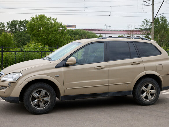 2010 SsangYong Kyron I Рестайлинг, белый, 690000 рублей - вид 12