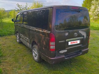 2004 Toyota HiAce H200, коричневый, 1250000 рублей, вид 4