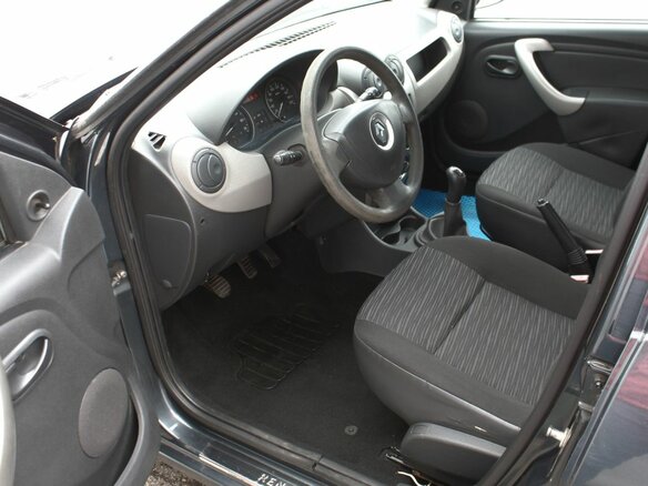 2011 Renault Sandero I, серый - вид 14
