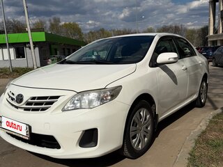 2013 Toyota Corolla X (E140, E150) Рестайлинг, белый, 1150000 рублей, вид 1