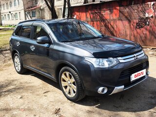 2014 Mitsubishi Outlander III Рестайлинг, серый, 1100000 рублей, вид 3