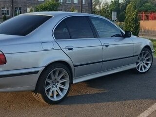 2000 BMW 5 серии 523i IV (E39), серебристый, 800000 рублей, вид 4