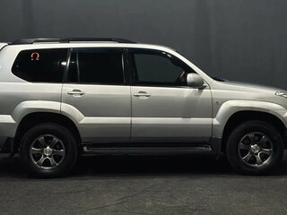 2007 Toyota Land Cruiser Prado 5-speed 120 Series Рестайлинг, серебристый, 1380000 рублей, вид 4