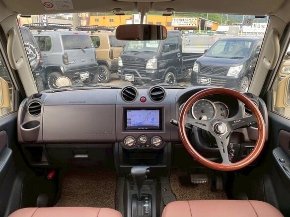 2012 Mitsubishi Pajero Mini II, бежевый, 650000 рублей - вид 8