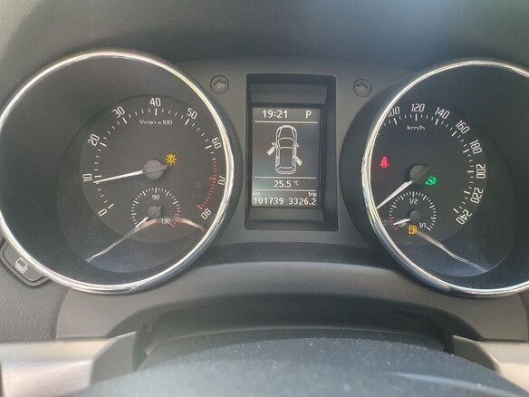 2012 Skoda Yeti I, белый, 870000 рублей - вид 5