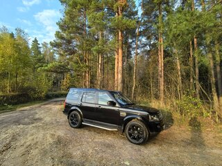 2014 Land Rover Discovery IV Рестайлинг, чёрный, 3900000 рублей, вид 3