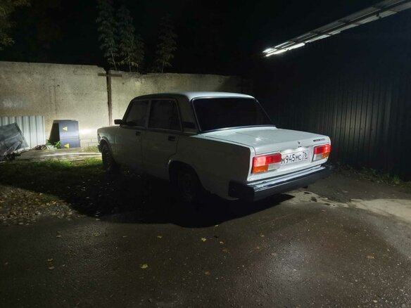 2010 Lada (ВАЗ) 2107, белый, 400000 рублей - вид 9