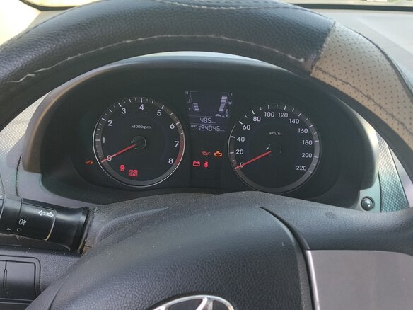 2011 Hyundai Solaris I, серый, 500000 рублей - вид 9