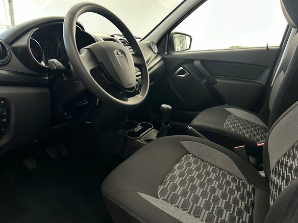 2026 Lada (ВАЗ) Granta Cross I Рестайлинг, белый, 1205000 рублей - вид 3