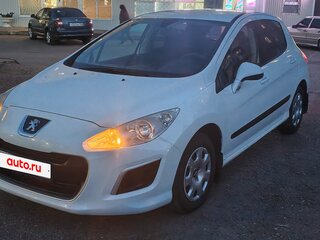 2011 Peugeot 308 I Рестайлинг, белый, 499000 рублей, вид 2