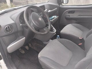 2011 Fiat Doblo I Рестайлинг, белый, 450000 рублей, вид 4