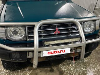 1999 Mitsubishi Pajero II Рестайлинг, зелёный, 850000 рублей, вид 2