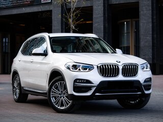 2021 BMW X3 20i xDrive III (G01), белый, 3790000 рублей, вид 3