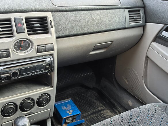 2011 Lada (ВАЗ) Priora I, белый, 350000 рублей - вид 5