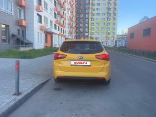 2017 Kia Ceed II Рестайлинг, жёлтый, 779999 рублей, вид 4