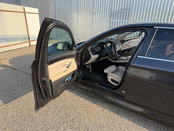 2011 BMW 5 серии 528i VI (F10/F11/F07), серый - вид 13