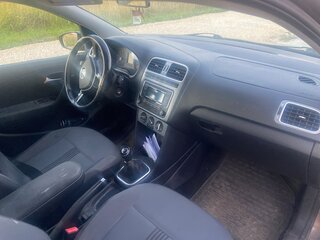 2016 Volkswagen Polo V Рестайлинг, коричневый, 495000 рублей, вид 5