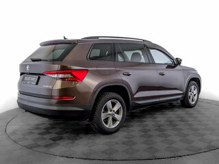 2019 Skoda Kodiaq I, коричневый, 1735000 рублей, вид 5