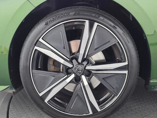 2023 Peugeot 308 III, зелёный, 1650000 рублей, вид 5
