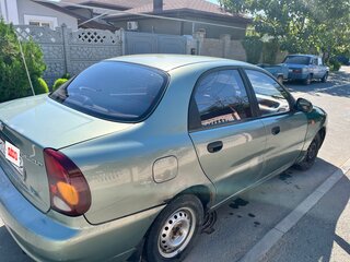 2009 Chevrolet Lanos I, зелёный, 190000 рублей, вид 3