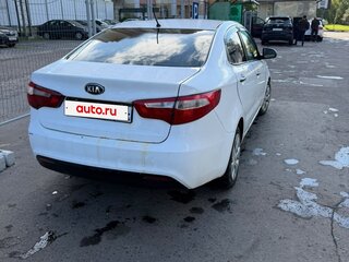 2014 Kia Rio III, белый, 350000 рублей, вид 4