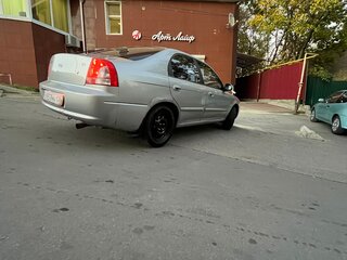 2004 Kia Shuma II, серебристый, 300000 рублей, вид 4