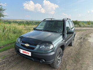 2018 Chevrolet Niva I Рестайлинг, зелёный, 850000 рублей, вид 1