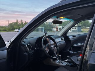 2008 Subaru Forester III, чёрный, 800000 рублей, вид 3