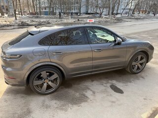 2022 Porsche Cayenne Coupé III, серый, 10500000 рублей, вид 3