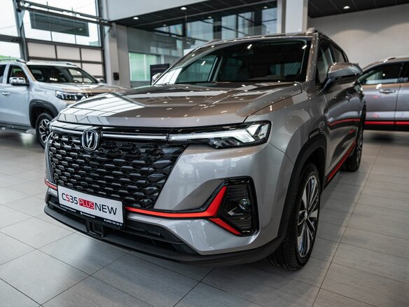 2024 Changan CS35 Plus I Рестайлинг, серый, 2649900 рублей