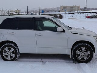 2005 Suzuki Escudo III, белый, 850000 рублей, вид 4