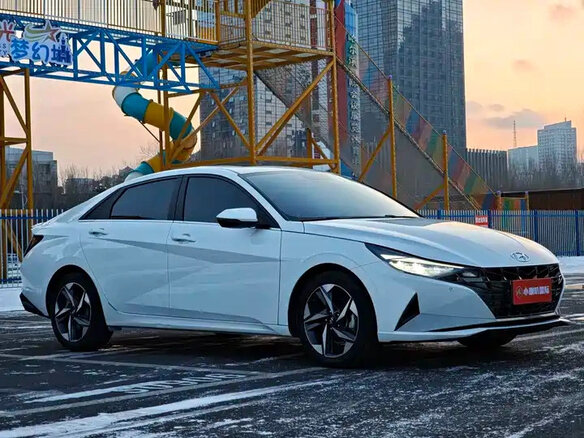 2022 Hyundai Elantra VII (CN7), белый, 1570000 рублей - вид 2