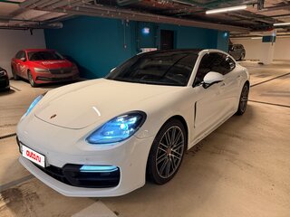 2017 Porsche Panamera 4S II, белый, 6900000 рублей, вид 3