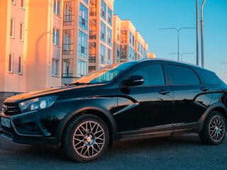 2020 Lada (ВАЗ) Vesta SW Cross I, чёрный, 1159000 рублей, вид 2