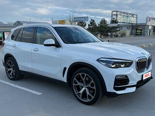 2019 BMW X5 30d IV (G05/G18), белый, 5450000 рублей, вид 3