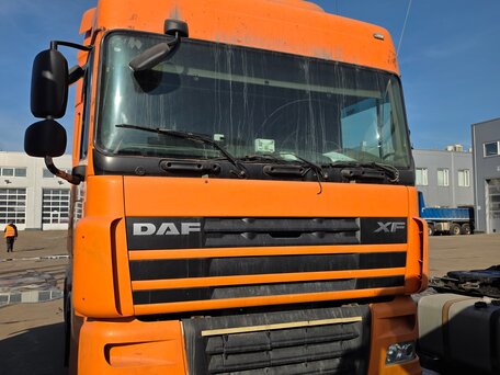 2012 DAF XF 105, оранжевый, 1990000 рублей, вид 1