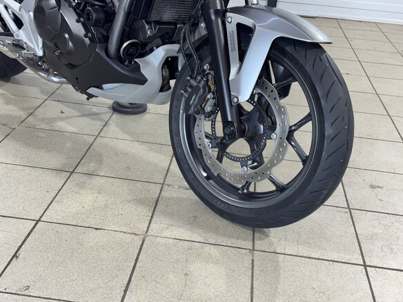 2014 Honda NC 700S, серебристый, 565000 рублей - вид 12