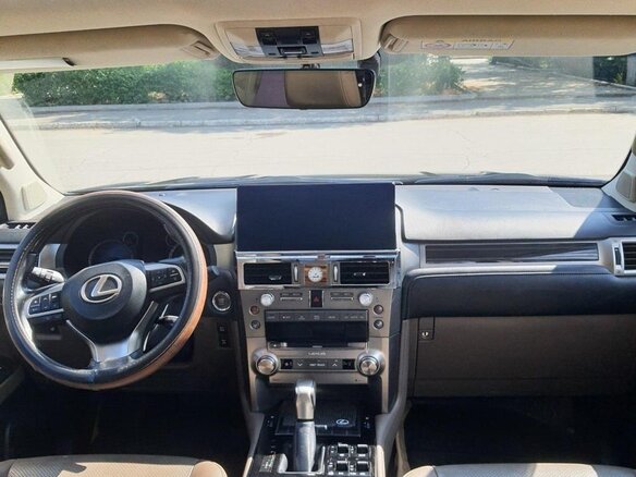 2020 Lexus GX 460 II Рестайлинг 2, коричневый, 7300000 рублей - вид 9