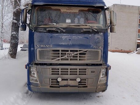2011 Volvo FH, синий, 2250000 рублей, вид 1