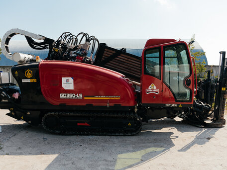 2022 Goodeng GD360, красный, 7500000 рублей, вид 1