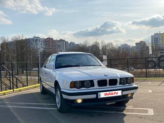 1990 BMW 5 серии 520i III (E34), белый, 870000 рублей, вид 2
