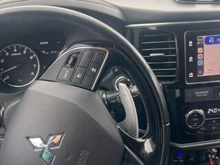 2017 Mitsubishi Outlander III Рестайлинг 2, коричневый, 2800000 рублей, вид 5