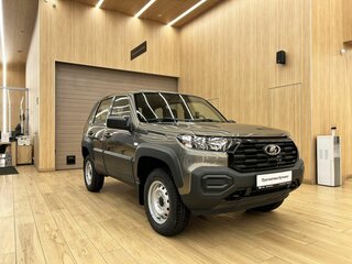 2026 Lada (ВАЗ) Niva Travel I Рестайлинг, коричневый, 1439000 рублей, вид 1