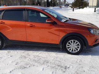 2019 Lada (ВАЗ) Vesta SW Cross I, оранжевый, 950000 рублей, вид 4