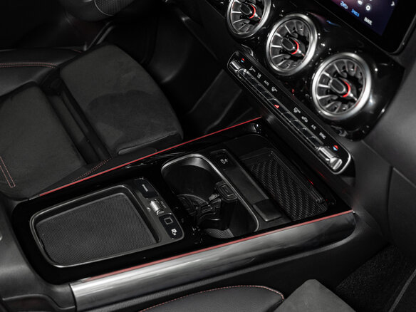 2025 Mercedes-Benz GLA 250 II (H247) Рестайлинг, чёрный, 6790000 рублей - вид 19