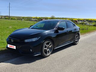 2018 Honda Civic X, чёрный, 1650000 рублей, вид 1