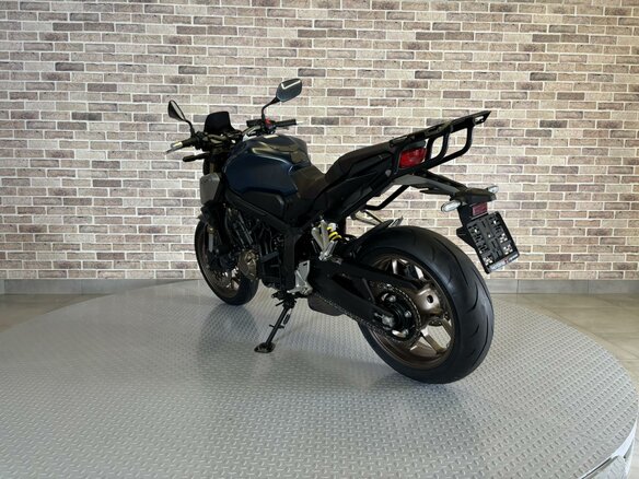 2023 Honda CB 650R, синий, 935000 рублей - вид 7
