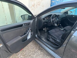 2011 Volkswagen Jetta VI, серый, 1000000 рублей, вид 5