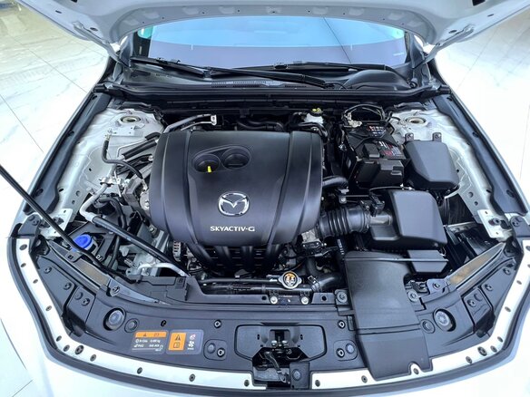 2023 Mazda 3 Axela IV (BP), белый, 1800000 рублей - вид 19